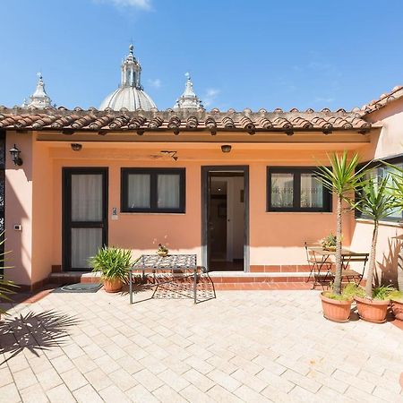 Navona Penthouse Accommodation Rome Exterior photo
